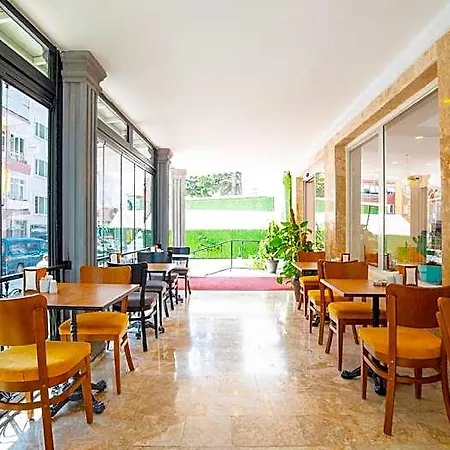 Hotell My Center 3*