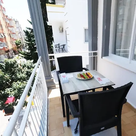 מלון My Center 3*