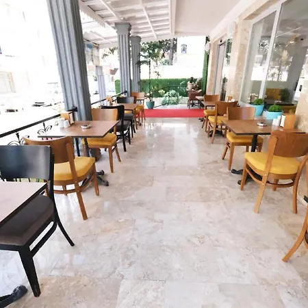 Hotel My Gulluk
